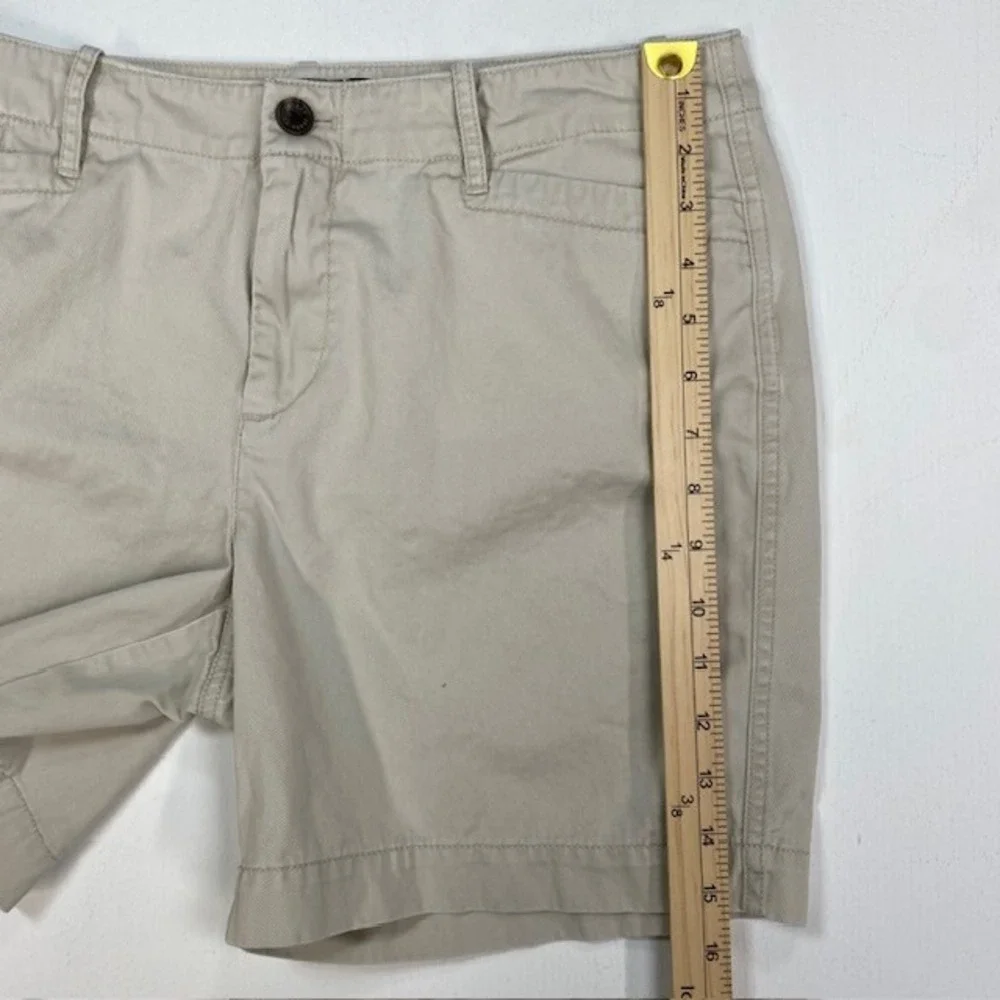 Lauren Jeans Co Ralph Lauren Womens 10P Khaki Chino Shorts‎ Tan Cotton Petite